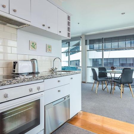 Stunning Waterfront Location With Huge Balcony! Apartment Auckland Exterior photo