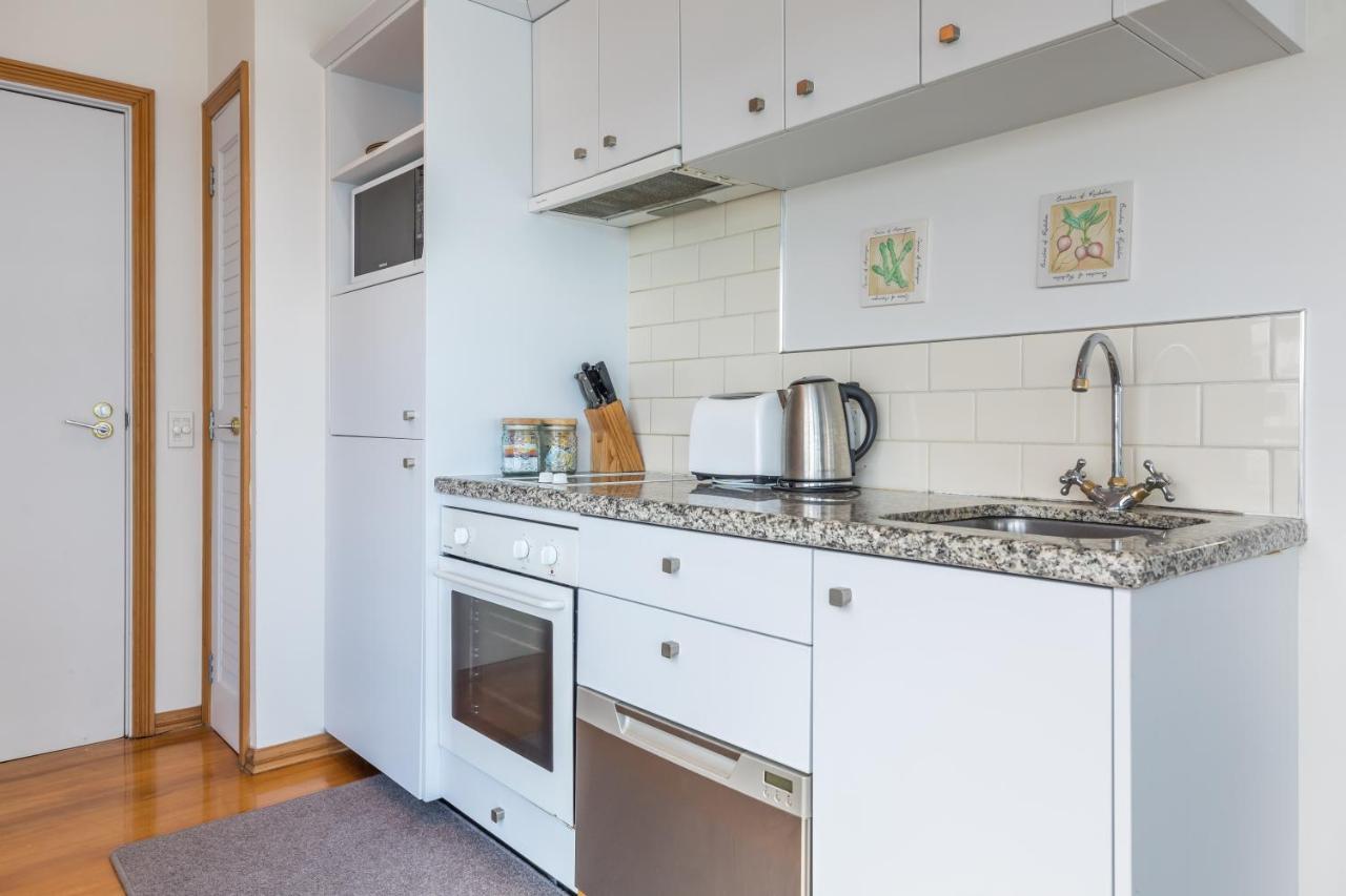 Stunning Waterfront Location With Huge Balcony! Apartment Auckland Exterior photo